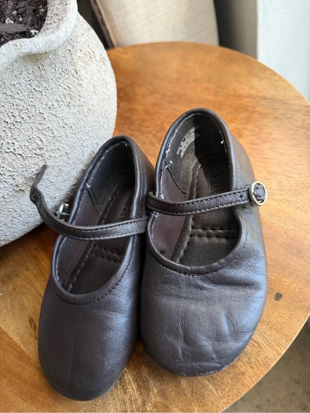 Zara flats